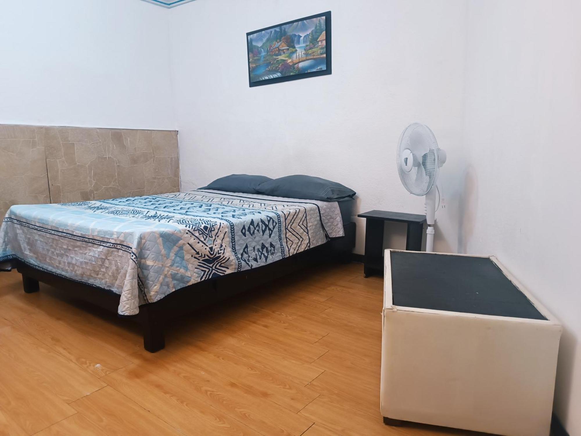 Hostal Roma Мехико Экстерьер фото